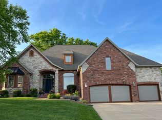 2431 E Southview Ct, Ozark, MO 65721