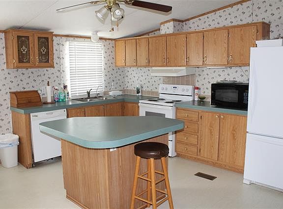 3rd image of 2848 Private Road 2583
