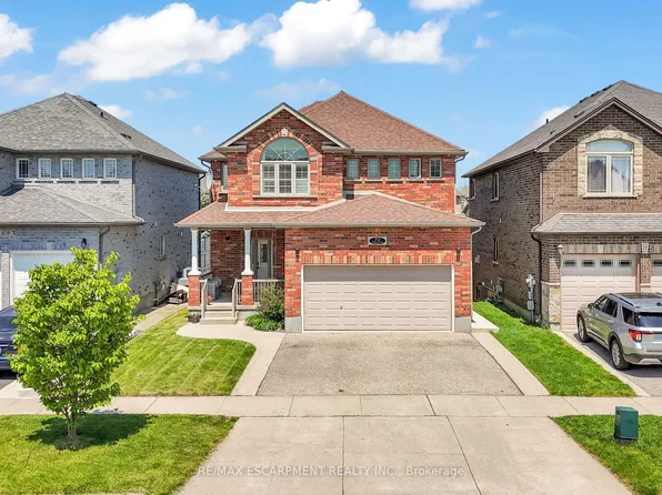 73 Fitzgerald Dr, Cambridge, ON N1T 0B3