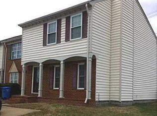 736 Huntly Dr, Chesapeake, VA 23320