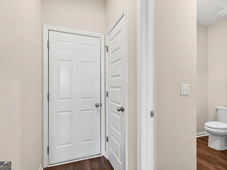 122 Silver Birch Pass — Photo 16