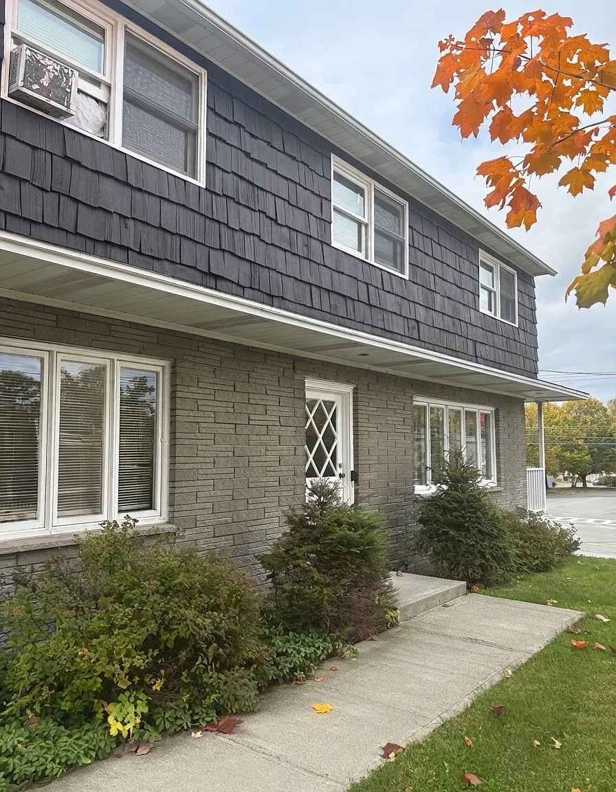 $1500 North Greenbush 2 Bedroom — Photo 1