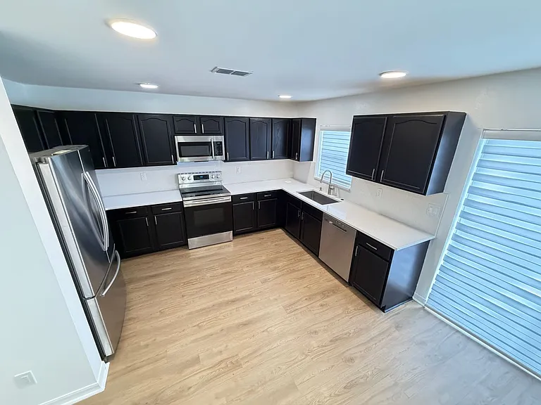 151 Granada Blvd — Photo 15