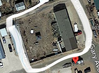 711 E B St, Monahans, TX 79756