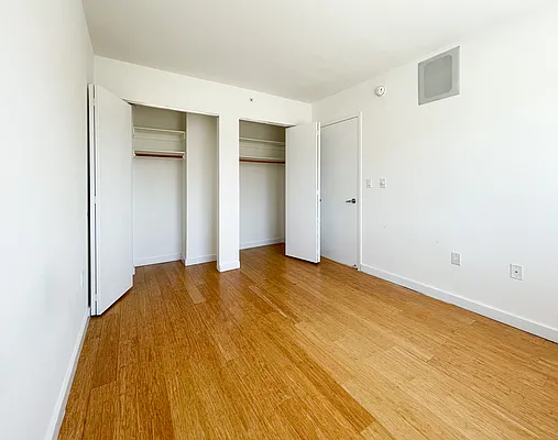 Rented by Kahen Properties | media 18