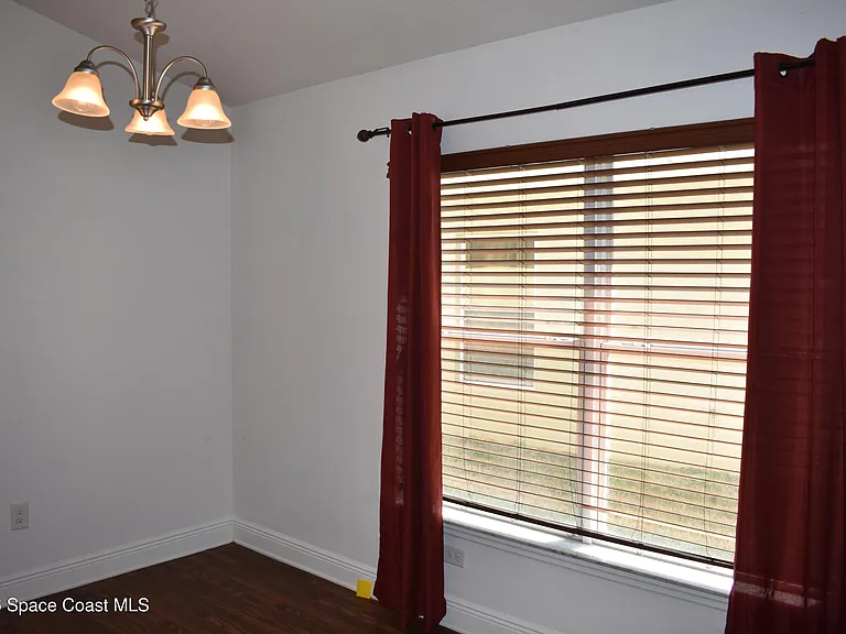 4063 Palladian Way — Photo 12
