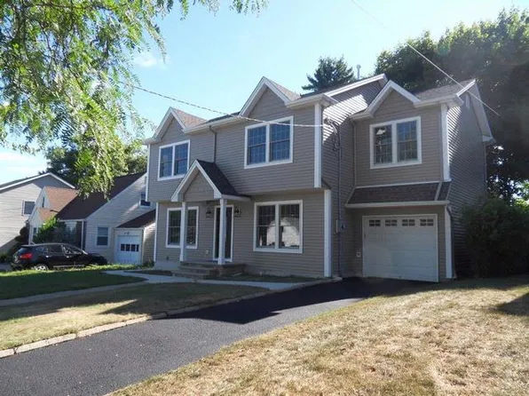 57 Yorkshire Dr, Cedar Grove, NJ 07009