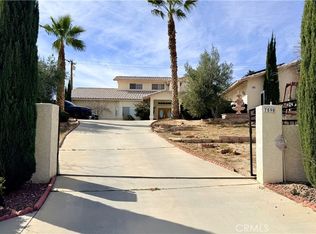 7590 Fairway Dr, Yucca Valley, CA 92284