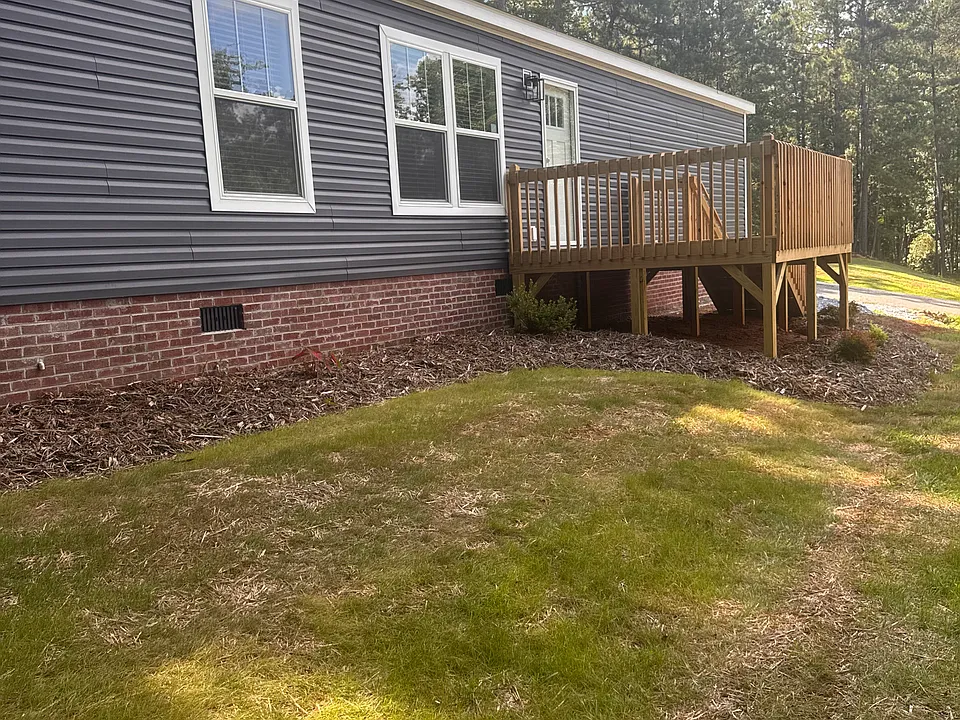121 Waccamaw Ln