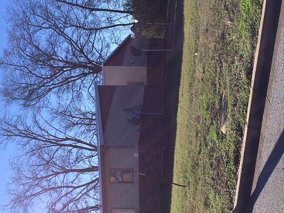 2nd image of 1912 Meadowgreen Dr