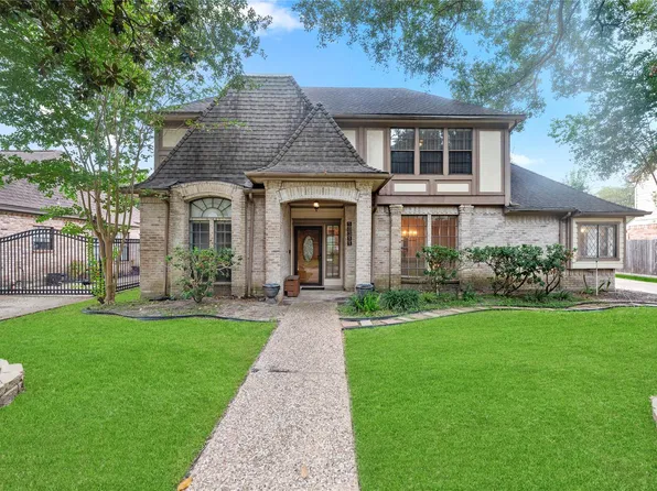 18311 Mountfield Dr, Houston, TX 77084