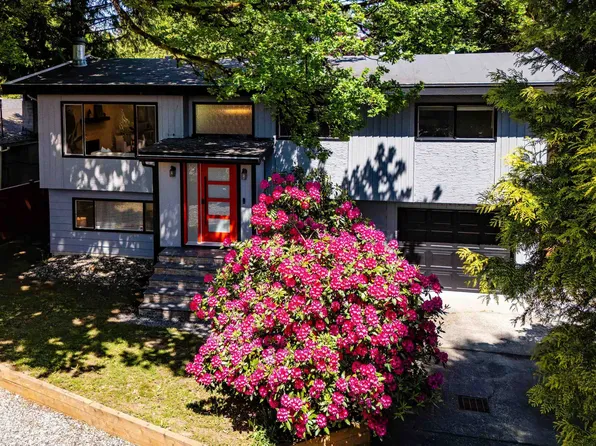 20823 River Rd, Maple Ridge, BC V2X 1Z8
