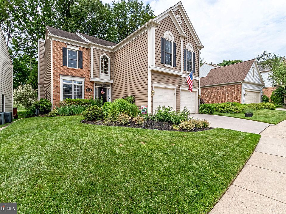 1st image of 11917 Parkside Dr