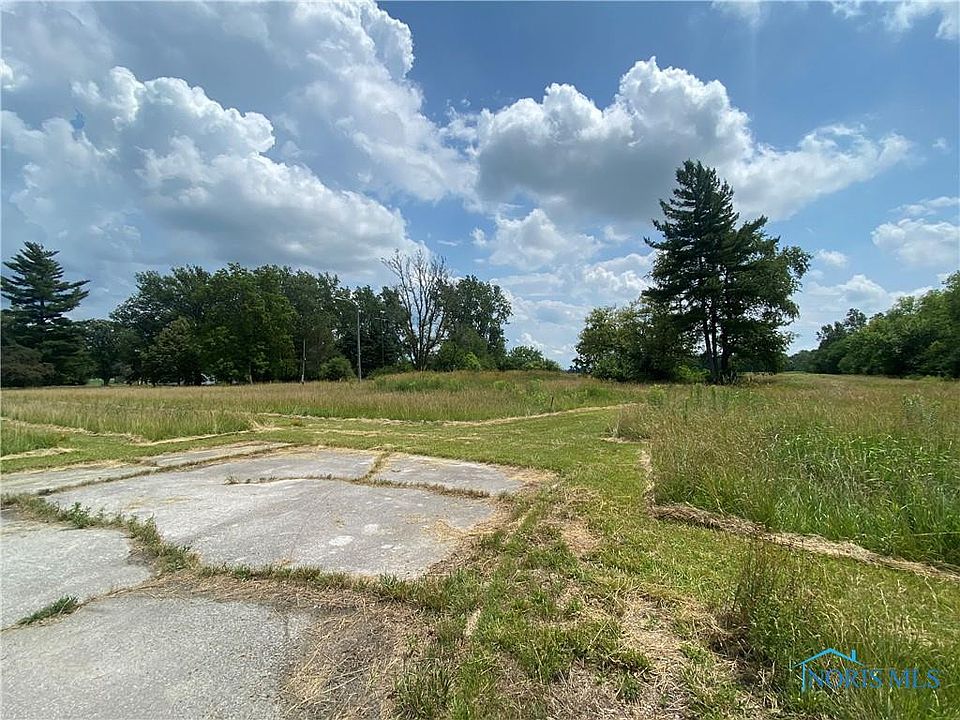2nd image of 0 Hayes Ave