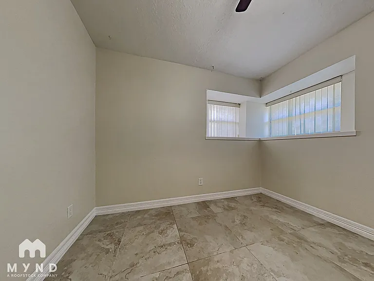 10503 Kirkdale Dr — Photo 13