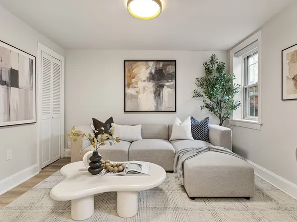 12 Fayette St #B, Boston, MA 02116