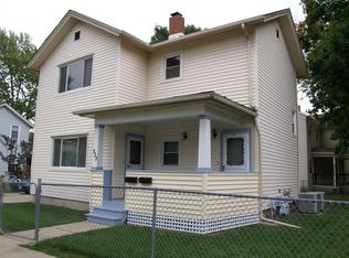 533 E Benton St, Aurora, IL 60505