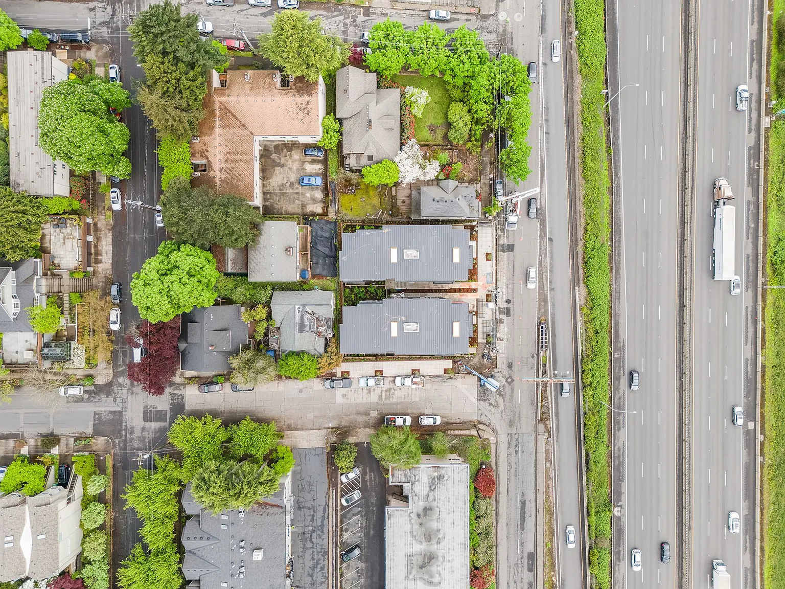 Modern New Construction - Minutes From Downtown Pdx & Ohsu — Photo 4