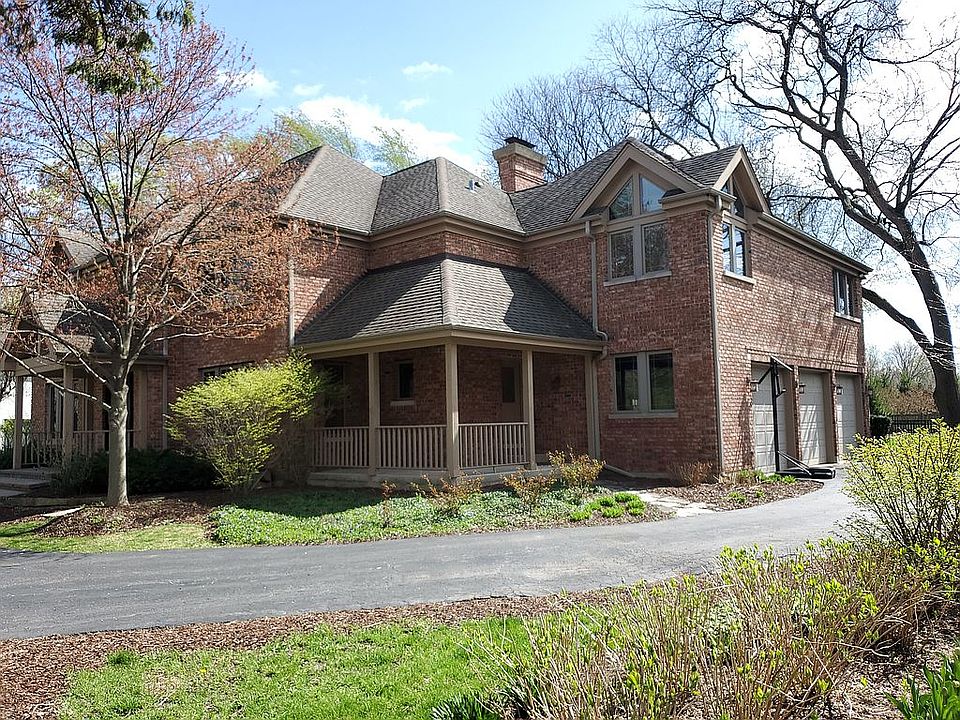 1st image of 131 E Emerson St