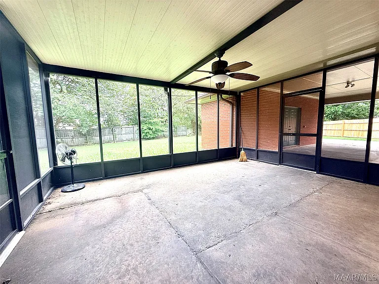 6630 Stablegate Ct — Photo 19