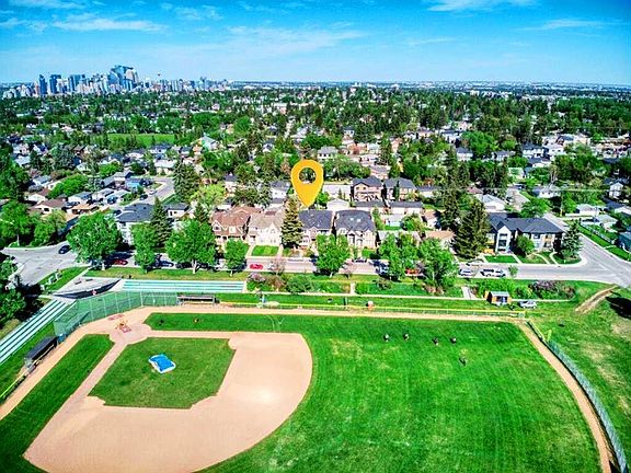 2nd image of 3018 W 30th St SW