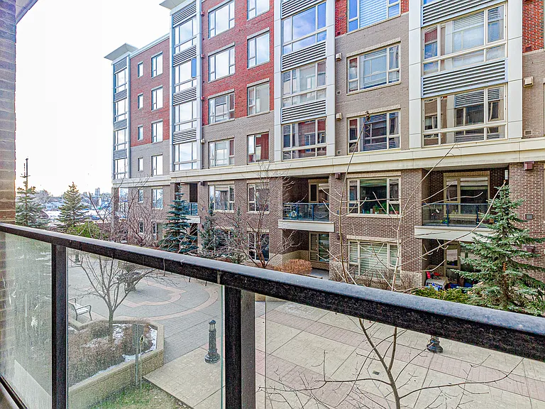 35 Inglewood Park SE #212 — Photo 14