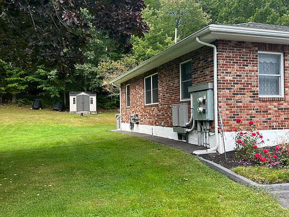 3rd image of 18-20 Thunder Rd
