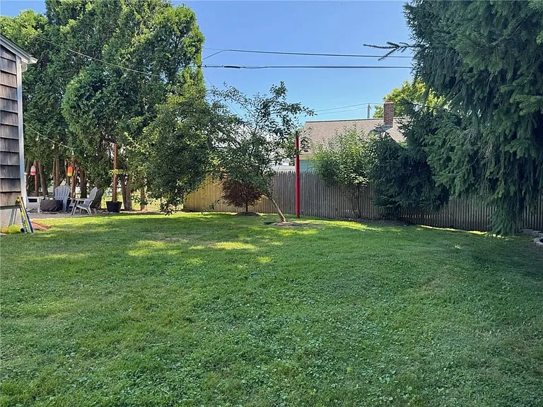 41 Dudley Ave — Photo 29