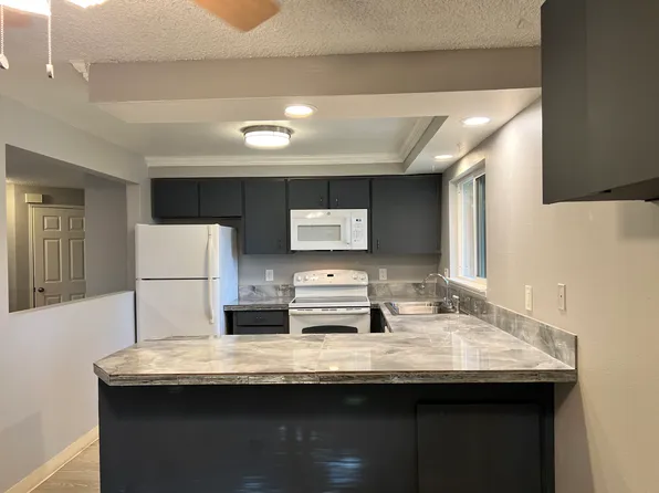 17030 SW Merlo Rd, Beaverton, OR 97003