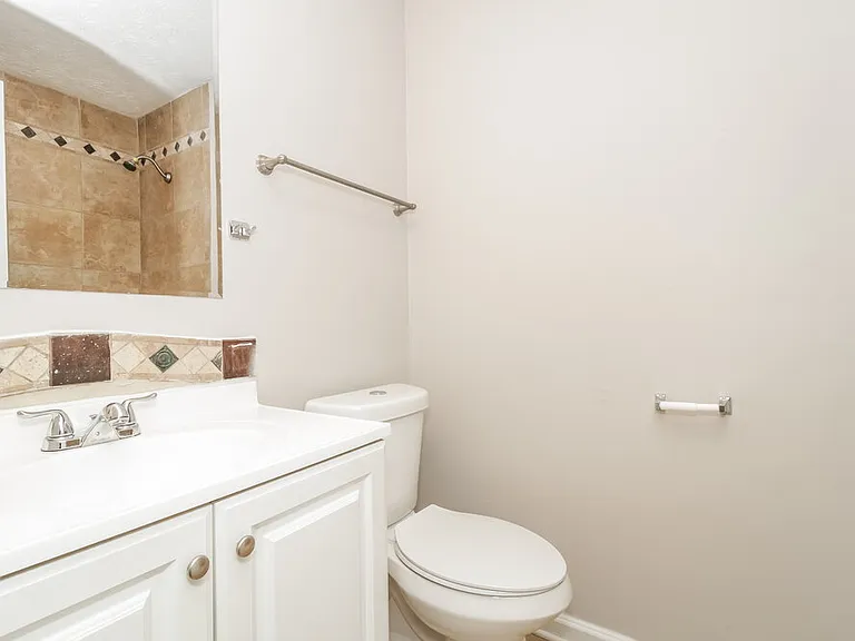 2526 Riverwood Spg — Photo 16
