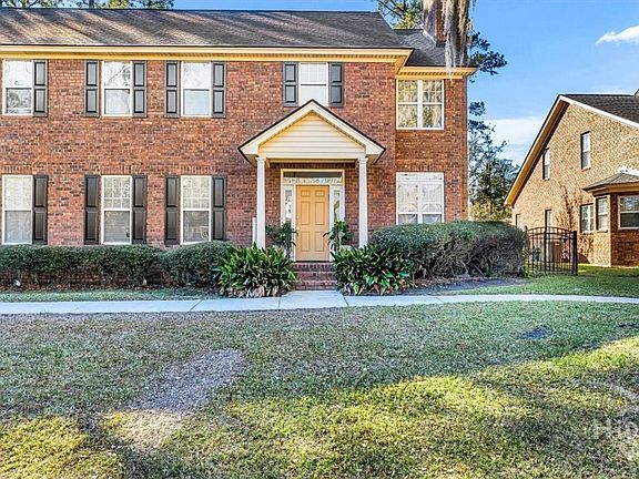 4th image of 6 Roundtree Circle