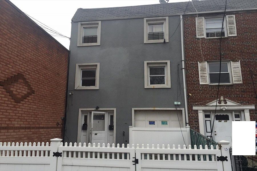 1st image of 9415 83rd St