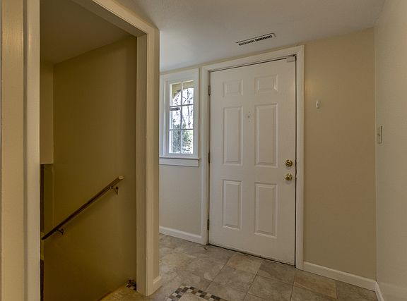 3rd image of 9306 Palmer Ave