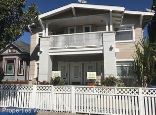 262 1/2 W 10th St, San Pedro, CA 90731