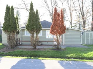 6727 N Lakeshore Rd, Verona, NY 13478
