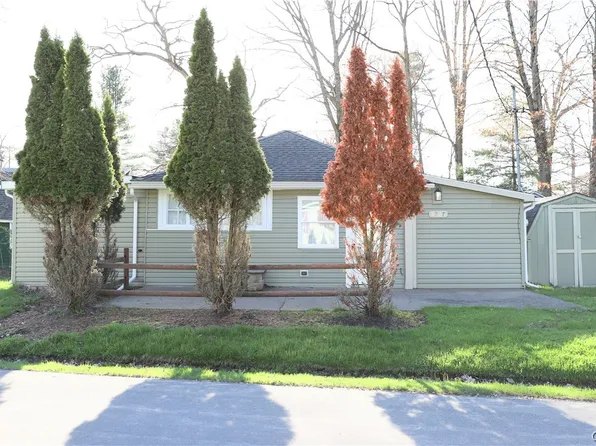 6727 N Lakeshore Rd, Verona, NY 13478