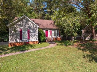 122 Chadds Ct, Athens, GA 30606