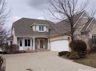 6123 W Longview Dr, East Lansing, MI 48823