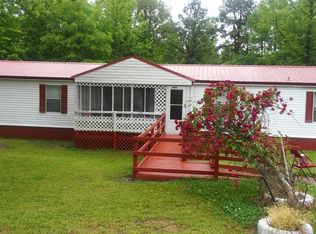 600 Wade Rd, West, MS 39192