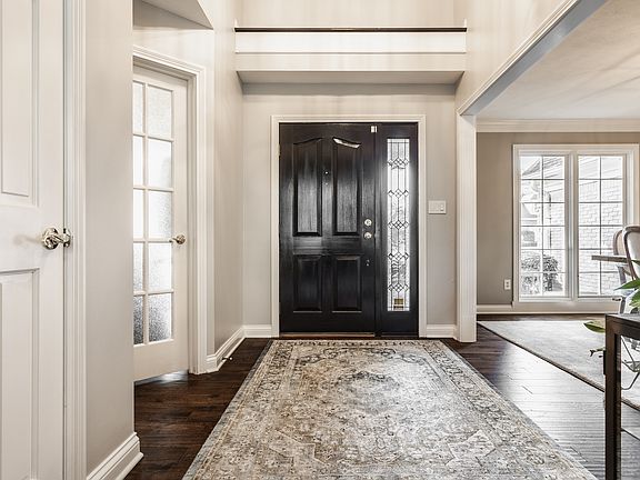 5th image of 11074 Woods Bay Ln