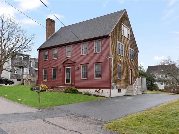 2 Easton Ter, Middletown, RI 02842