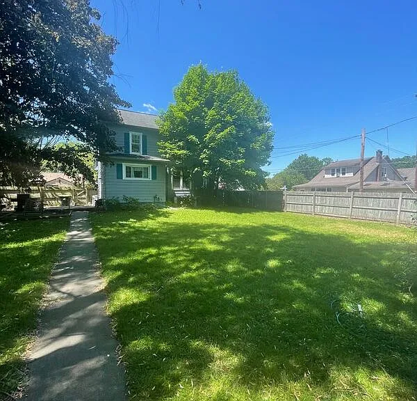 528 Lindbergh Ave — Photo 20