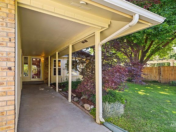 4th image of 7114 W Chilacot Dr