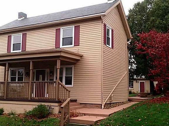 4th image of 422 Arch Ave