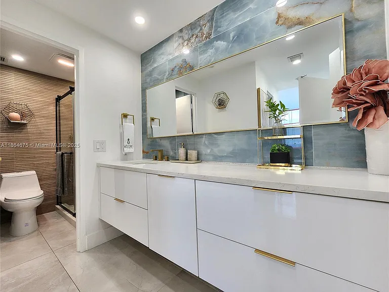 3505 S Ocean Dr #1502 — Photo 32
