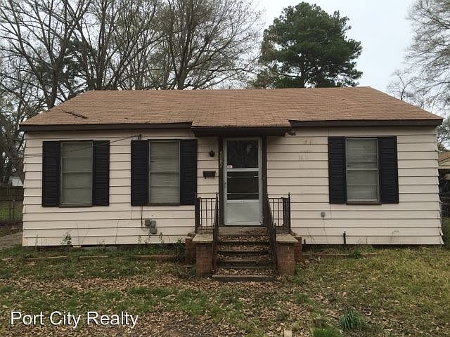 1st image of 2820 Essex St