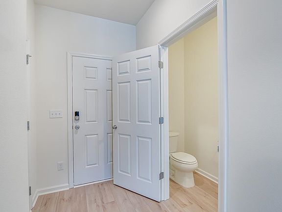 3rd image of 87 Beach Palm Court St