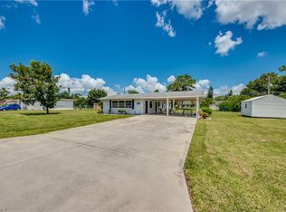 2125 Pineview Rd, Fort Myers, FL 33901