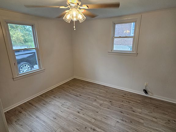 5th image of 617 Plum St APT 2