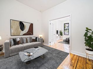209 E 76th St #2C, New York, NY 10021